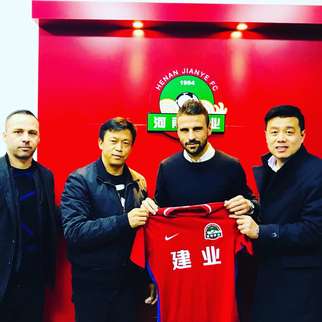 Read more about the article Standard Liege’s Orlando Sa joins CSL side Henan Jianye